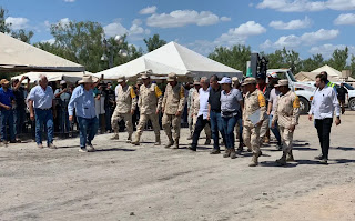 amlo-recorrido-mina-accidentada-conchas