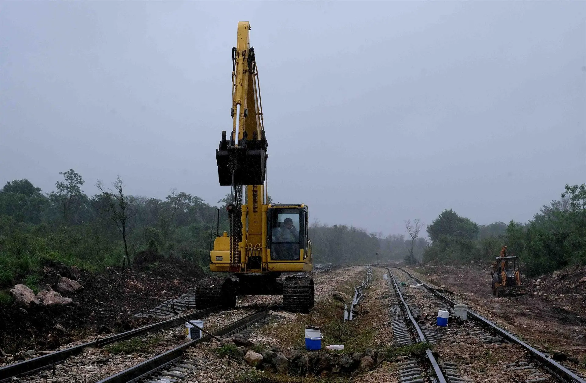 tren-maya