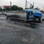 Socavón de 10 metros de profundidad se forma en calzada Ignacio Zaragoza, Iztapalapa; hay caos vial