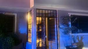 1 adolecente de 15 años