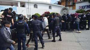 1 detienen a 33 personas