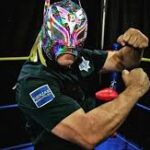 Por pasado de rudo: Detienen y dan de baja a ‘Pegaso’, policía y luchador de Puebla, por golpear a su hijo