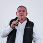 Vecinos de Valle de Chalco denunciaron abuso de autoridad de su presidente municipal.”