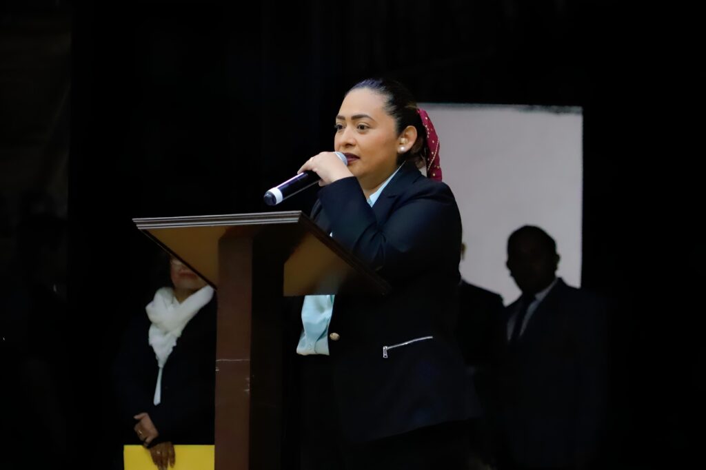 aeb2fc68-aaf6-4e59-b5ce-a3895b9e5d6b