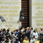 Diputada del Verde propone inscribir nombre de Sheinbaum con letras de oro en muro de San Lázaro