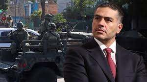 1 escoltaron al mencho