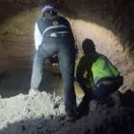 Rescatan con vida a uno de los 4 mineros atrapados tras 100 horas de trabajo; es trasladado a Mazatlán