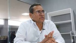 1 el expanista se queda afuera