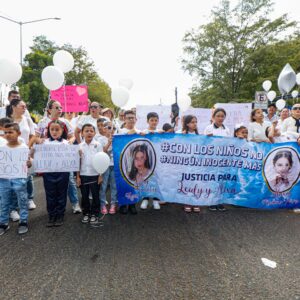 1 vinculan a 13 militares