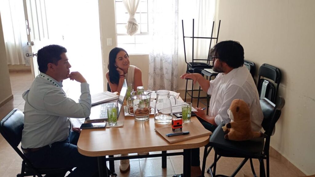 df65c5a0-cd11-40cc-a3d3-851eb4c81105