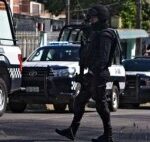Ciudadanos denuncian a policías estatales por presunta extorsión y robo a menor de edad, en Córdoba