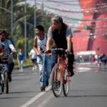 Celebra Adolfo Cerqueda el Día Mundial de la Bicicleta con una gran rodada ciclista en Nezahualcóyotl