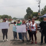 Protestan por fallas en máquinas de hemodiálisis en Ixtapaluca
