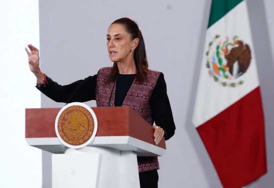 presidentaexponiendo