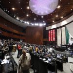 Diputados aprueban aumentar a mexicanos y extranjeros costos de “derechos” por servicios.